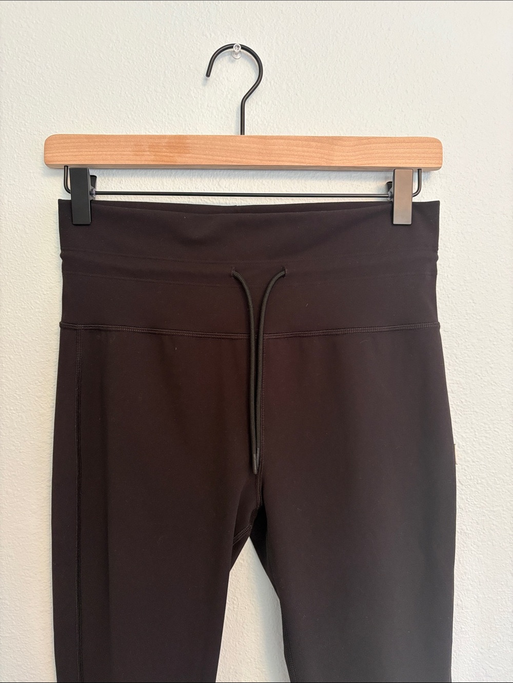 Vuori Black Daily Legging - Picture 3 of 6